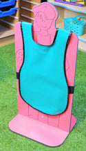 Load image into Gallery viewer, artist apron helper